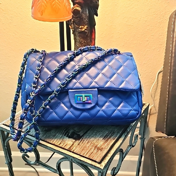 3AM Forever Blue Quilted Chain Shoulder Bag - Picture 1 of 4